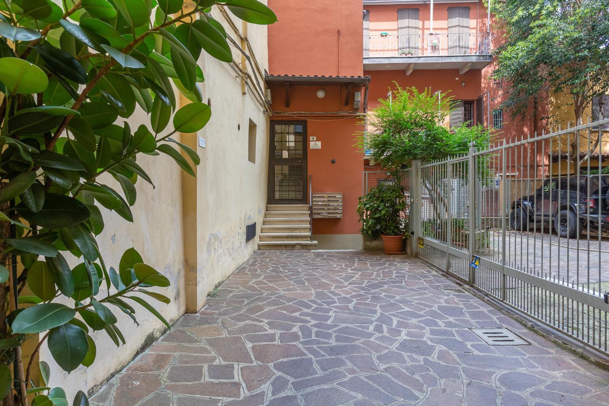 Piccola Anastasia - Your Cozy Bologna Stay Eksteriør billede